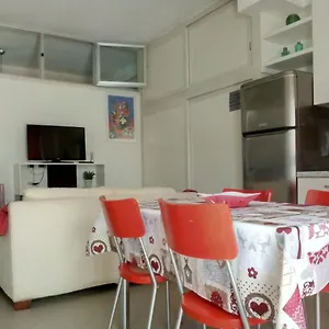 https://casa-sandra-cefalu.sicilyhotelsitaly.net